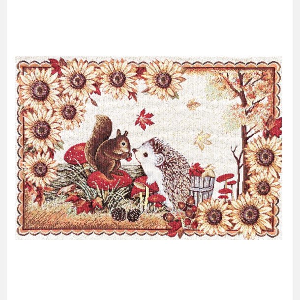 D�kkeserviet med egern og pindsvin. Efter�r. Solsikker. Kogler. Blade. Broderet. Gyldne tr�de giver flot farvespil. God kvalitet. 35x45 cm. Importeret direkte fra den tyske producent til eget lager